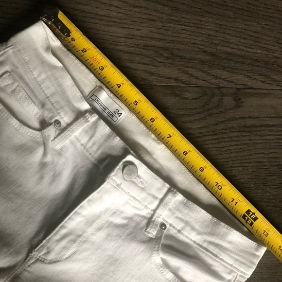 Gap White Cropped Ankle Skimmers - Picture 10 of 12